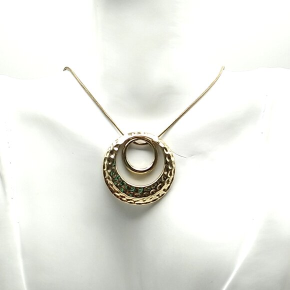 Kim Rogers Gold-tone Hammered & Smooth Pendant Necklace - Picture 3 of 15